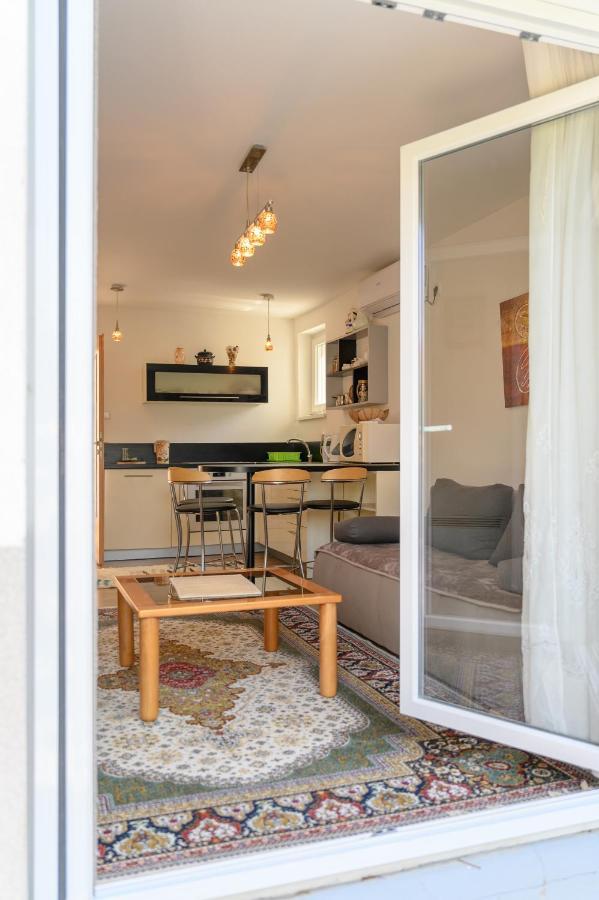 Apartman Mira Saraievo Exterior foto