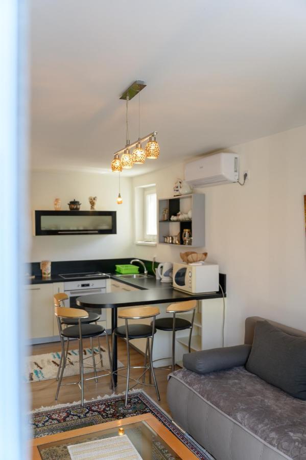 Apartman Mira Saraievo Exterior foto